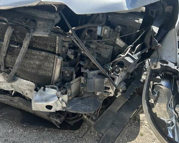 Сірий Рено Мастєр, об'ємом двигуна 2.3 л та пробігом 313 тис. км за 5500 $, фото 2 на Automoto.ua