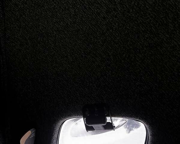 Серый Рено Мастер, объемом двигателя 2.3 л и пробегом 510 тыс. км за 16500 $, фото 23 на Automoto.ua