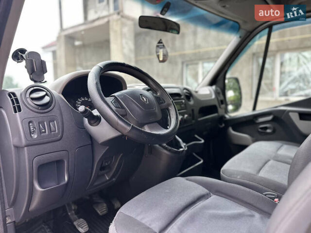 Серый Рено Мастер, объемом двигателя 2.3 л и пробегом 275 тыс. км за 15600 $, фото 9 на Automoto.ua