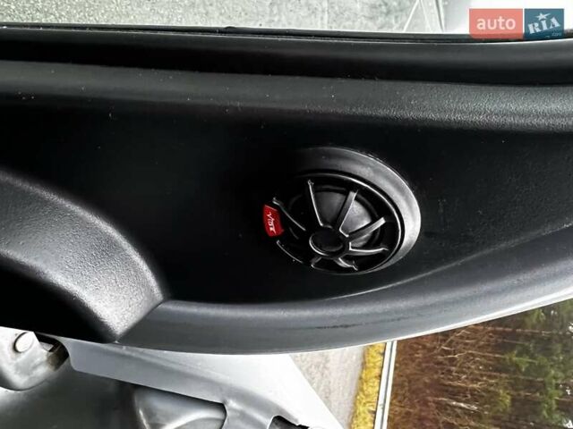 Серый Рено Мастер, объемом двигателя 2.3 л и пробегом 510 тыс. км за 16500 $, фото 27 на Automoto.ua