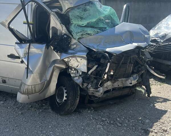 Сірий Рено Мастєр, об'ємом двигуна 2.3 л та пробігом 313 тис. км за 5500 $, фото 11 на Automoto.ua