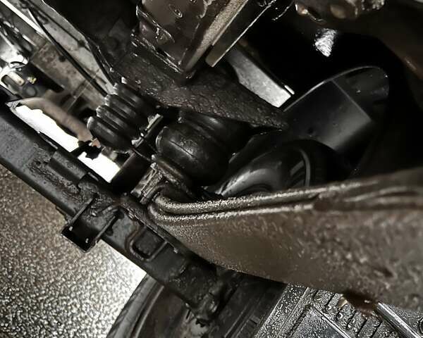 Серый Рено Мастер, объемом двигателя 2.3 л и пробегом 510 тыс. км за 16500 $, фото 25 на Automoto.ua