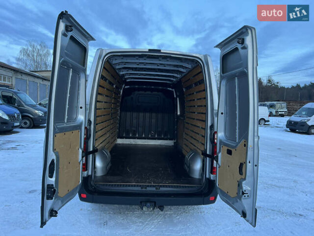 Серый Рено Мастер, объемом двигателя 2.3 л и пробегом 199 тыс. км за 18500 $, фото 35 на Automoto.ua