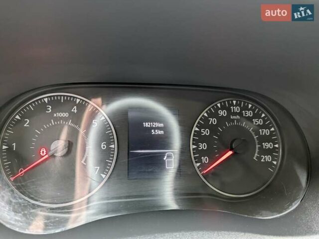 Сірий Рено Мастєр, об'ємом двигуна 2.3 л та пробігом 182 тис. км за 18500 $, фото 17 на Automoto.ua