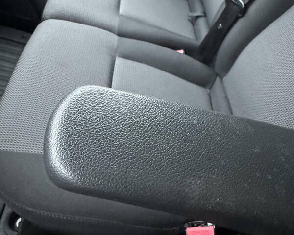 Сірий Рено Мастєр, об'ємом двигуна 2.3 л та пробігом 242 тис. км за 20700 $, фото 20 на Automoto.ua