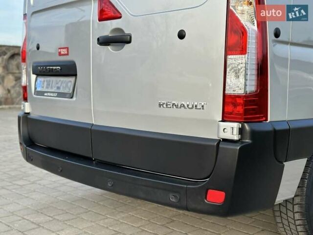 Сірий Рено Мастєр, об'ємом двигуна 2.3 л та пробігом 274 тис. км за 19000 $, фото 5 на Automoto.ua