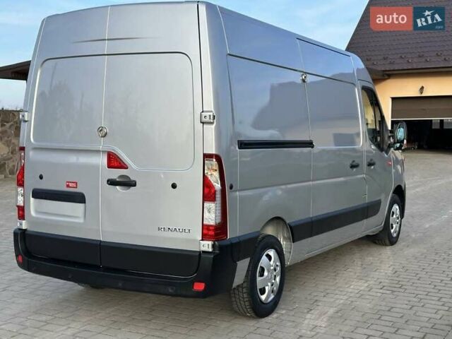 Сірий Рено Мастєр, об'ємом двигуна 2.3 л та пробігом 274 тис. км за 19000 $, фото 4 на Automoto.ua