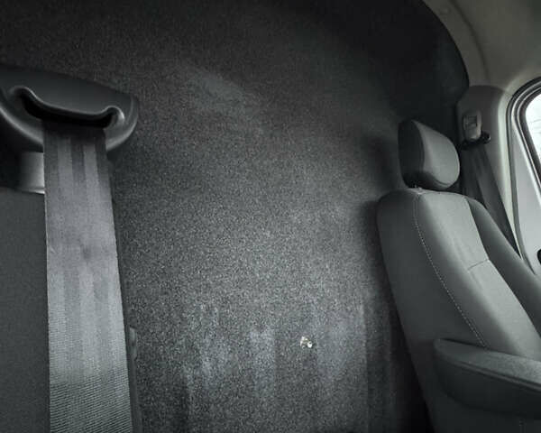 Сірий Рено Мастєр, об'ємом двигуна 2.3 л та пробігом 242 тис. км за 20700 $, фото 27 на Automoto.ua