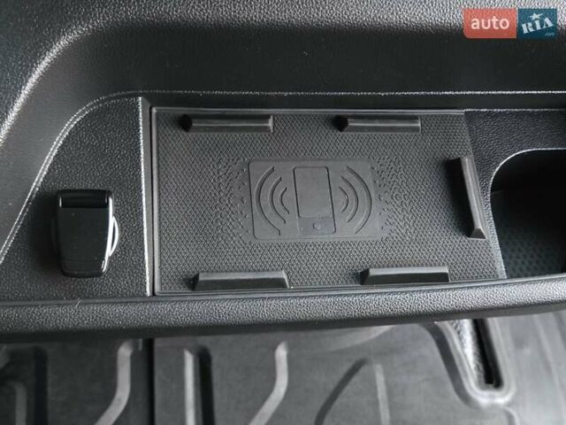 Серый Рено Мастер, объемом двигателя 2.3 л и пробегом 152 тыс. км за 19900 $, фото 36 на Automoto.ua