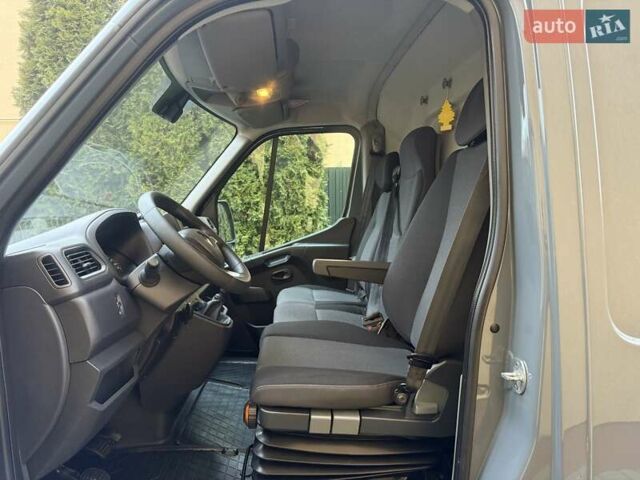 Серый Рено Мастер, объемом двигателя 2.3 л и пробегом 174 тыс. км за 18900 $, фото 57 на Automoto.ua