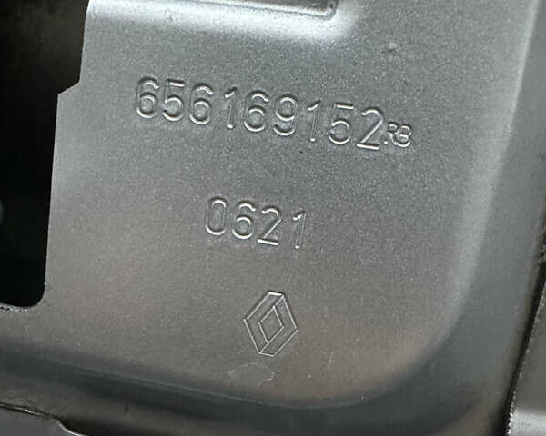 Серый Рено Мастер, объемом двигателя 2.3 л и пробегом 176 тыс. км за 21800 $, фото 24 на Automoto.ua