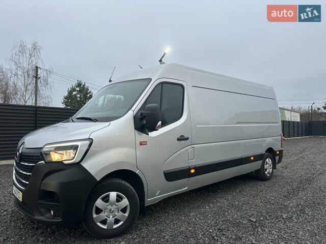 Серый Рено Мастер, объемом двигателя 2.3 л и пробегом 176 тыс. км за 21800 $, фото 2 на Automoto.ua