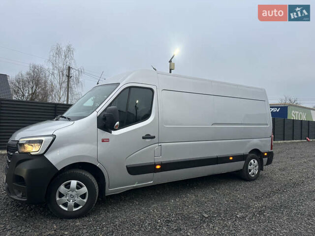 Серый Рено Мастер, объемом двигателя 2.3 л и пробегом 176 тыс. км за 21800 $, фото 1 на Automoto.ua