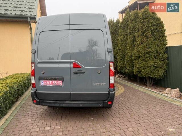 Серый Рено Мастер, объемом двигателя 2.3 л и пробегом 174 тыс. км за 18900 $, фото 11 на Automoto.ua