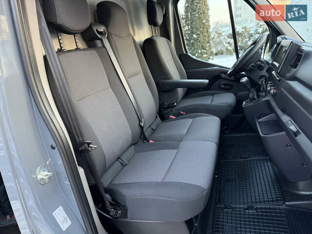 Серый Рено Мастер, объемом двигателя 2.3 л и пробегом 290 тыс. км за 21900 $, фото 83 на Automoto.ua