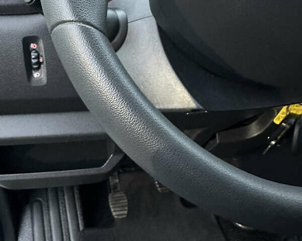 Серый Рено Мастер, объемом двигателя 2.3 л и пробегом 176 тыс. км за 21800 $, фото 51 на Automoto.ua