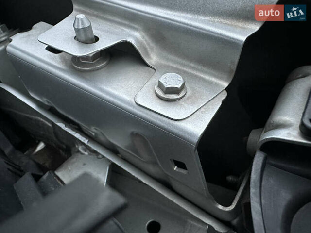 Серый Рено Мастер, объемом двигателя 2.3 л и пробегом 176 тыс. км за 21800 $, фото 19 на Automoto.ua