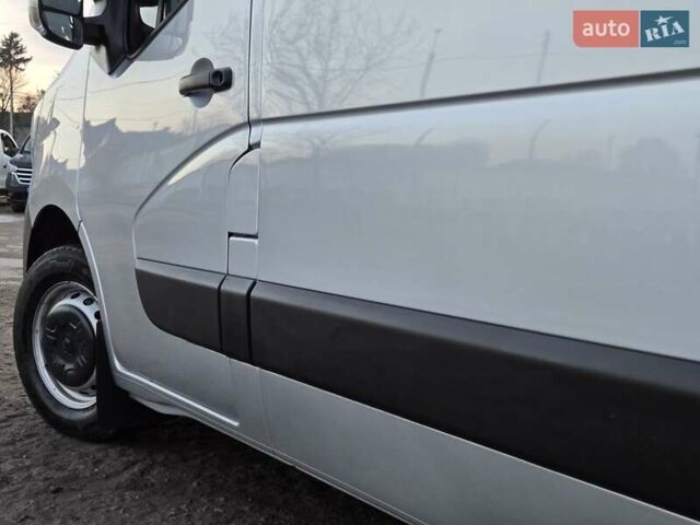Серый Рено Мастер, объемом двигателя 2.3 л и пробегом 152 тыс. км за 19900 $, фото 9 на Automoto.ua