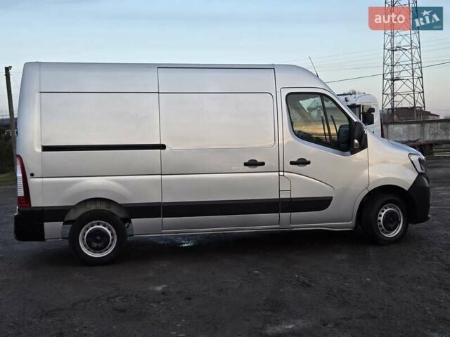 Серый Рено Мастер, объемом двигателя 2.3 л и пробегом 152 тыс. км за 19900 $, фото 12 на Automoto.ua