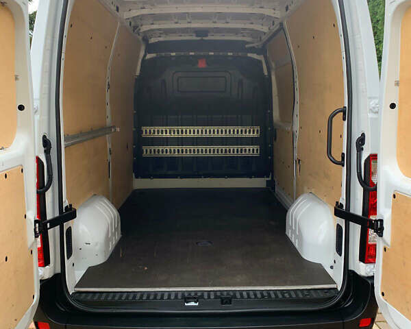 Сірий Рено Мастєр, об'ємом двигуна 0 л та пробігом 205 тис. км за 19700 $, фото 11 на Automoto.ua