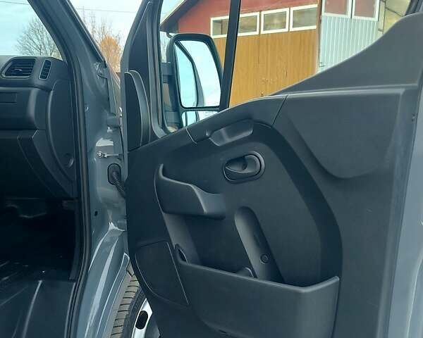 Сірий Рено Мастєр, об'ємом двигуна 2.3 л та пробігом 189 тис. км за 25900 $, фото 43 на Automoto.ua