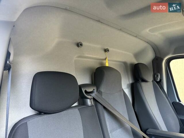 Серый Рено Мастер, объемом двигателя 2.3 л и пробегом 174 тыс. км за 18900 $, фото 78 на Automoto.ua