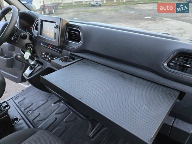 Серый Рено Мастер, объемом двигателя 2.3 л и пробегом 152 тыс. км за 19900 $, фото 28 на Automoto.ua