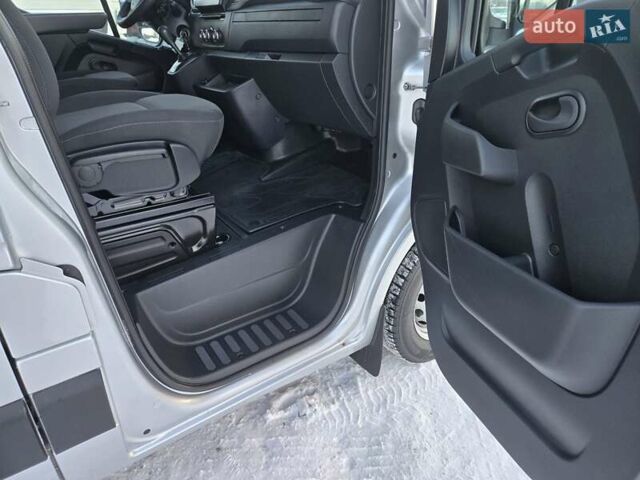 Сірий Рено Мастєр, об'ємом двигуна 0 л та пробігом 152 тис. км за 18850 $, фото 38 на Automoto.ua