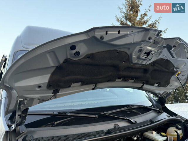 Серый Рено Мастер, объемом двигателя 2.3 л и пробегом 290 тыс. км за 21900 $, фото 104 на Automoto.ua