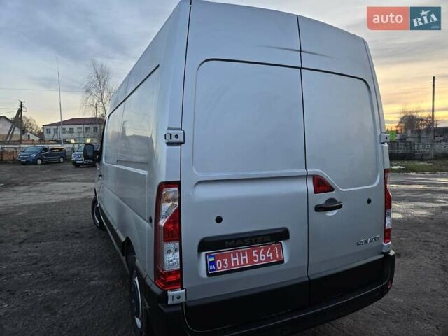 Серый Рено Мастер, объемом двигателя 2.3 л и пробегом 152 тыс. км за 19900 $, фото 10 на Automoto.ua