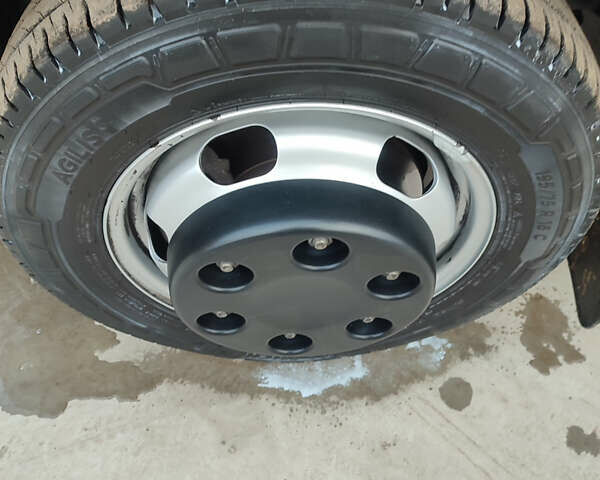 Серый Рено Мастер, объемом двигателя 2.3 л и пробегом 50 тыс. км за 27550 $, фото 23 на Automoto.ua