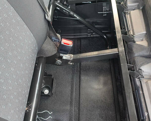 Серый Рено Мастер, объемом двигателя 2.3 л и пробегом 50 тыс. км за 27550 $, фото 1 на Automoto.ua