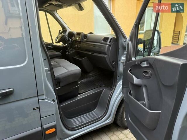 Серый Рено Мастер, объемом двигателя 2.3 л и пробегом 174 тыс. км за 18900 $, фото 67 на Automoto.ua
