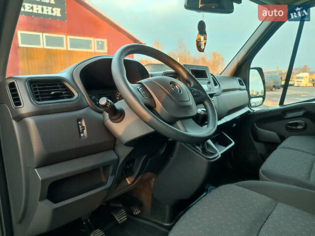 Серый Рено Мастер, объемом двигателя 0 л и пробегом 50 тыс. км за 27950 $, фото 36 на Automoto.ua