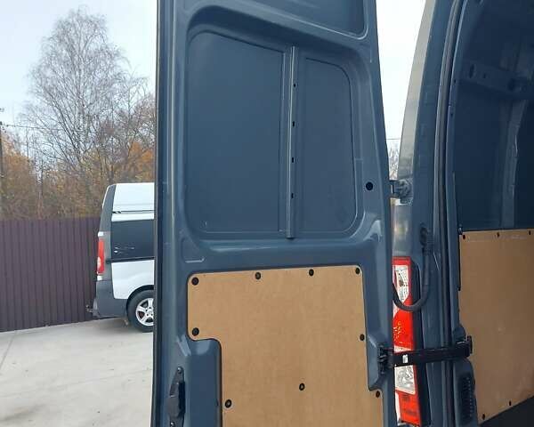 Сірий Рено Мастєр, об'ємом двигуна 2.3 л та пробігом 189 тис. км за 25900 $, фото 32 на Automoto.ua