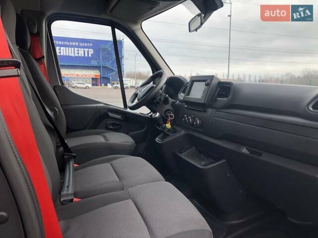 Серый Рено Мастер, объемом двигателя 2.3 л и пробегом 229 тыс. км за 27500 $, фото 18 на Automoto.ua