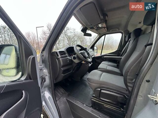 Серый Рено Мастер, объемом двигателя 2.3 л и пробегом 221 тыс. км за 21699 $, фото 18 на Automoto.ua