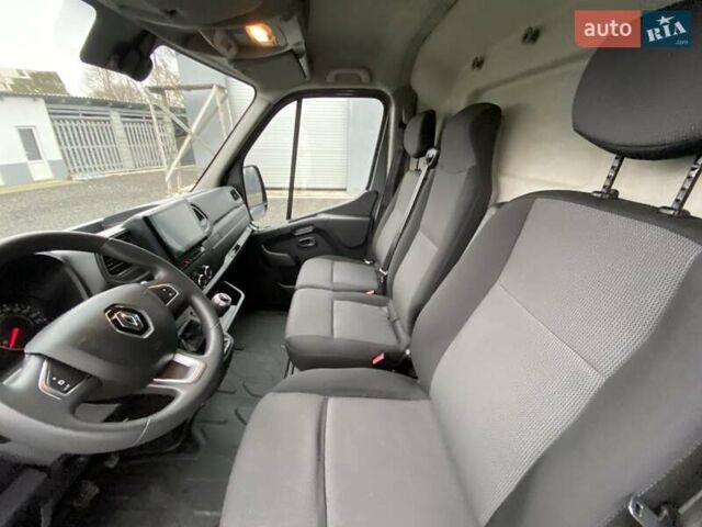 Серый Рено Мастер, объемом двигателя 2.3 л и пробегом 196 тыс. км за 20997 $, фото 26 на Automoto.ua