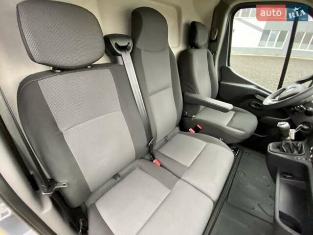 Сірий Рено Мастєр, об'ємом двигуна 2.3 л та пробігом 238 тис. км за 21998 $, фото 26 на Automoto.ua