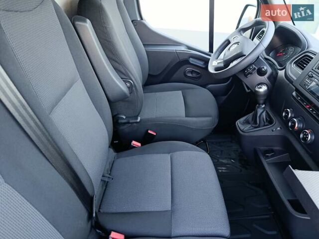 Сірий Рено Мастєр, об'ємом двигуна 2.3 л та пробігом 227 тис. км за 21898 $, фото 13 на Automoto.ua