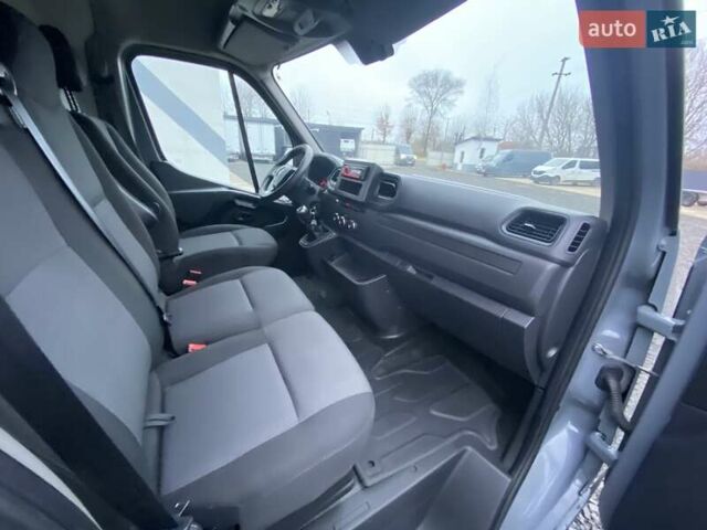 Сірий Рено Мастєр, об'ємом двигуна 2.3 л та пробігом 197 тис. км за 21799 $, фото 42 на Automoto.ua