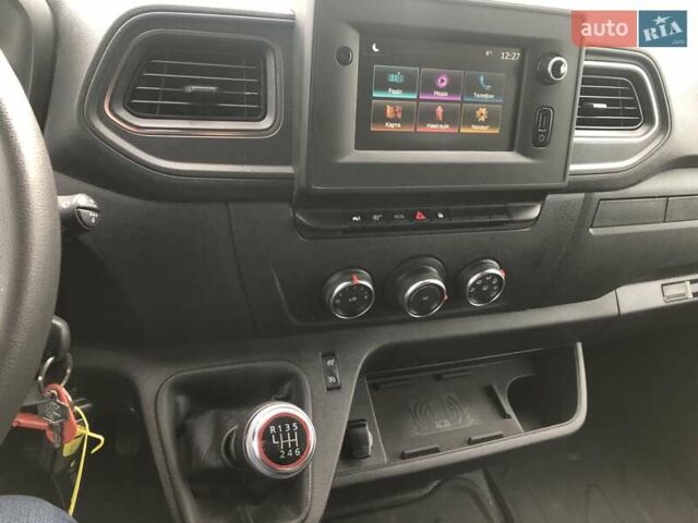 Серый Рено Мастер, объемом двигателя 2.3 л и пробегом 229 тыс. км за 27500 $, фото 21 на Automoto.ua