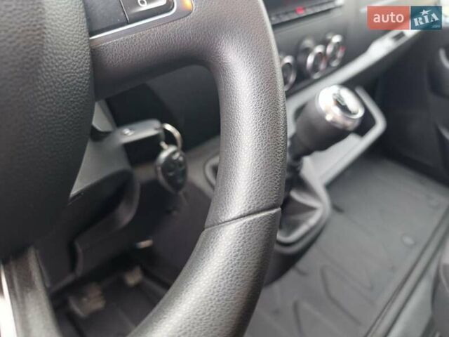 Серый Рено Мастер, объемом двигателя 2.3 л и пробегом 193 тыс. км за 20999 $, фото 22 на Automoto.ua