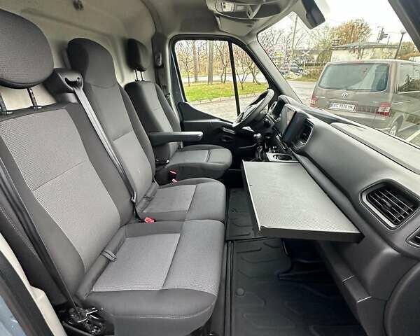 Серый Рено Мастер, объемом двигателя 2.3 л и пробегом 189 тыс. км за 21799 $, фото 22 на Automoto.ua