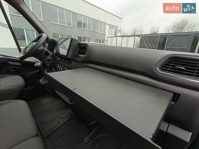 Серый Рено Мастер, объемом двигателя 2.3 л и пробегом 193 тыс. км за 20999 $, фото 34 на Automoto.ua