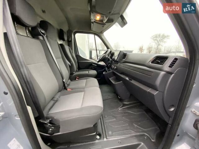 Серый Рено Мастер, объемом двигателя 2.3 л и пробегом 196 тыс. км за 20997 $, фото 34 на Automoto.ua