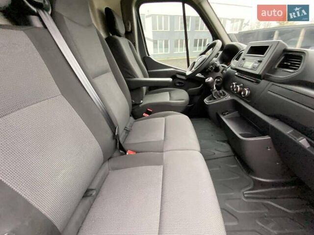 Сірий Рено Мастєр, об'ємом двигуна 2.3 л та пробігом 238 тис. км за 21998 $, фото 27 на Automoto.ua