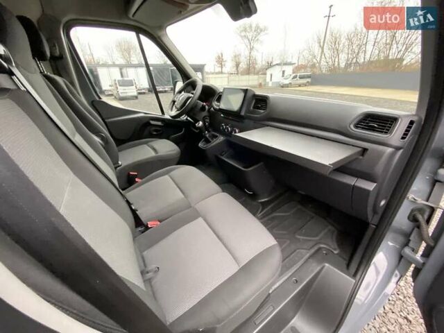 Серый Рено Мастер, объемом двигателя 2.3 л и пробегом 196 тыс. км за 20997 $, фото 31 на Automoto.ua