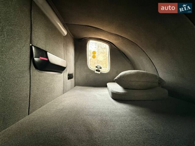 Серый Рено Мастер, объемом двигателя 2.3 л и пробегом 287 тыс. км за 24999 $, фото 12 на Automoto.ua