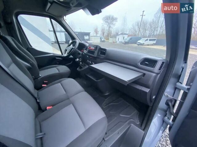 Сірий Рено Мастєр, об'ємом двигуна 2.3 л та пробігом 197 тис. км за 21799 $, фото 38 на Automoto.ua